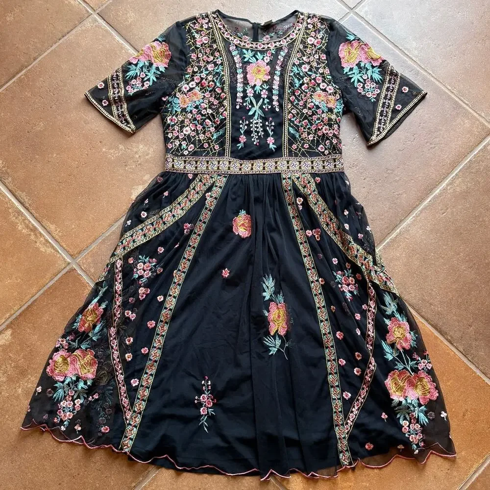 Sundance Roxanna Embroidered Mesh Dress Boho Fall Wedding Cocktail Dress size L